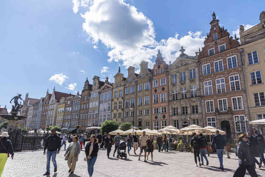 Polonia - Gdansk 012 - calle Dlugi Targ o Mercado Largo.jpg